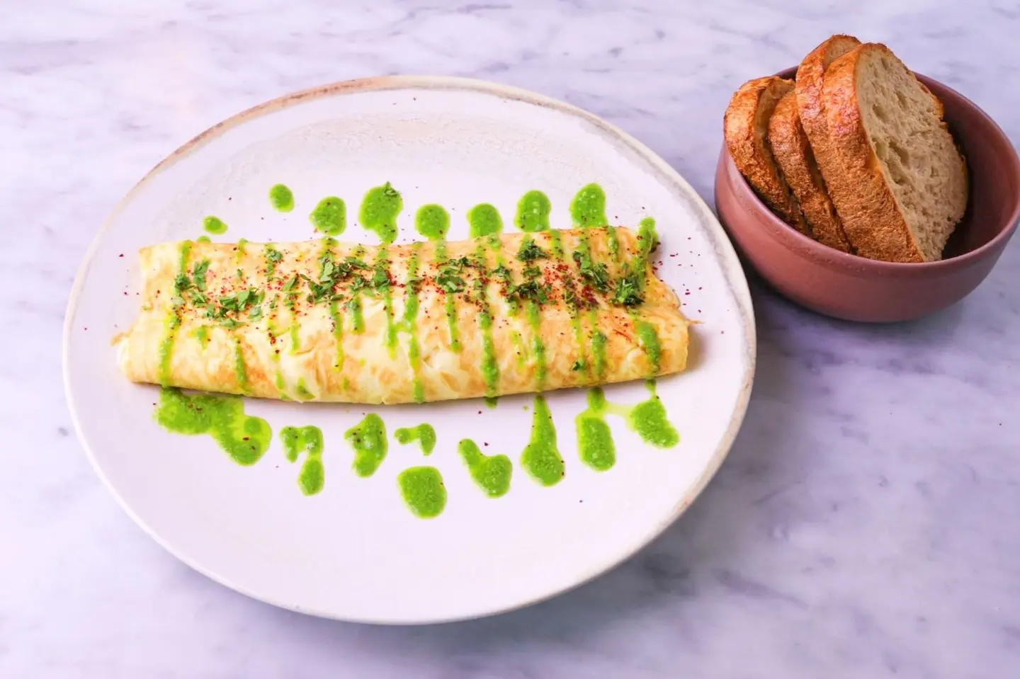 اومليت بالجبنة