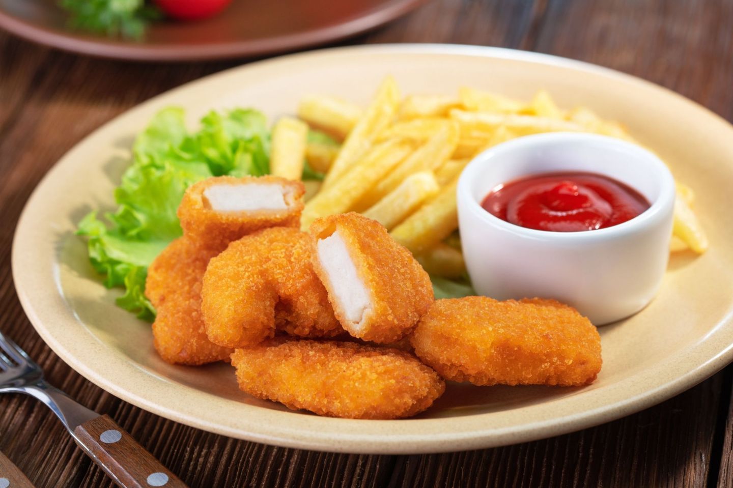 Chicken Nuggets With French Fry