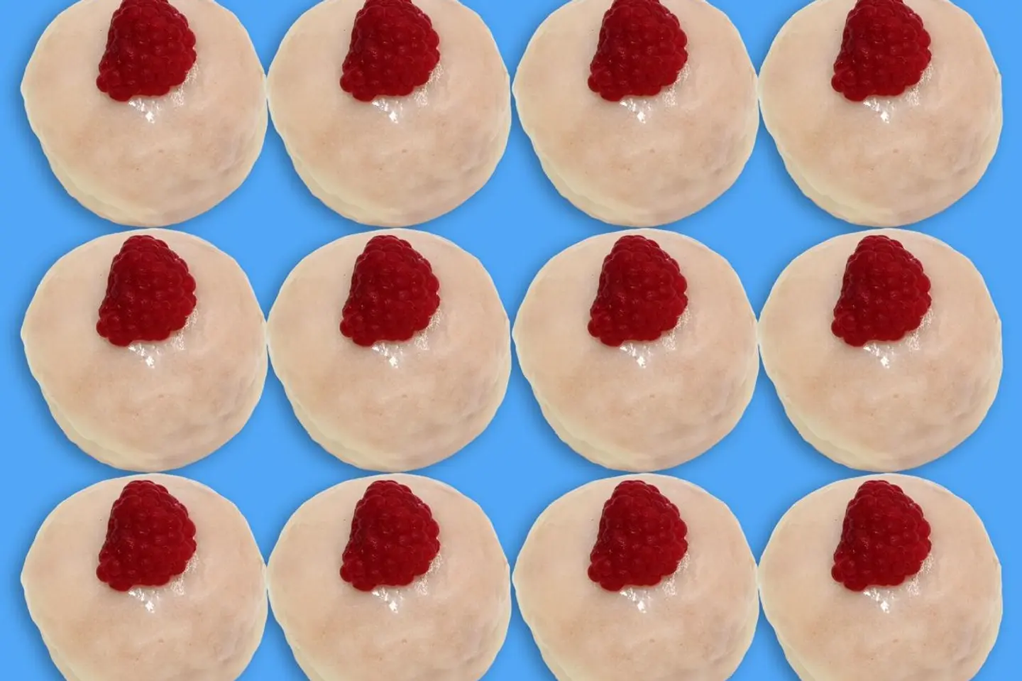 Red Berry Box 24 Pieces