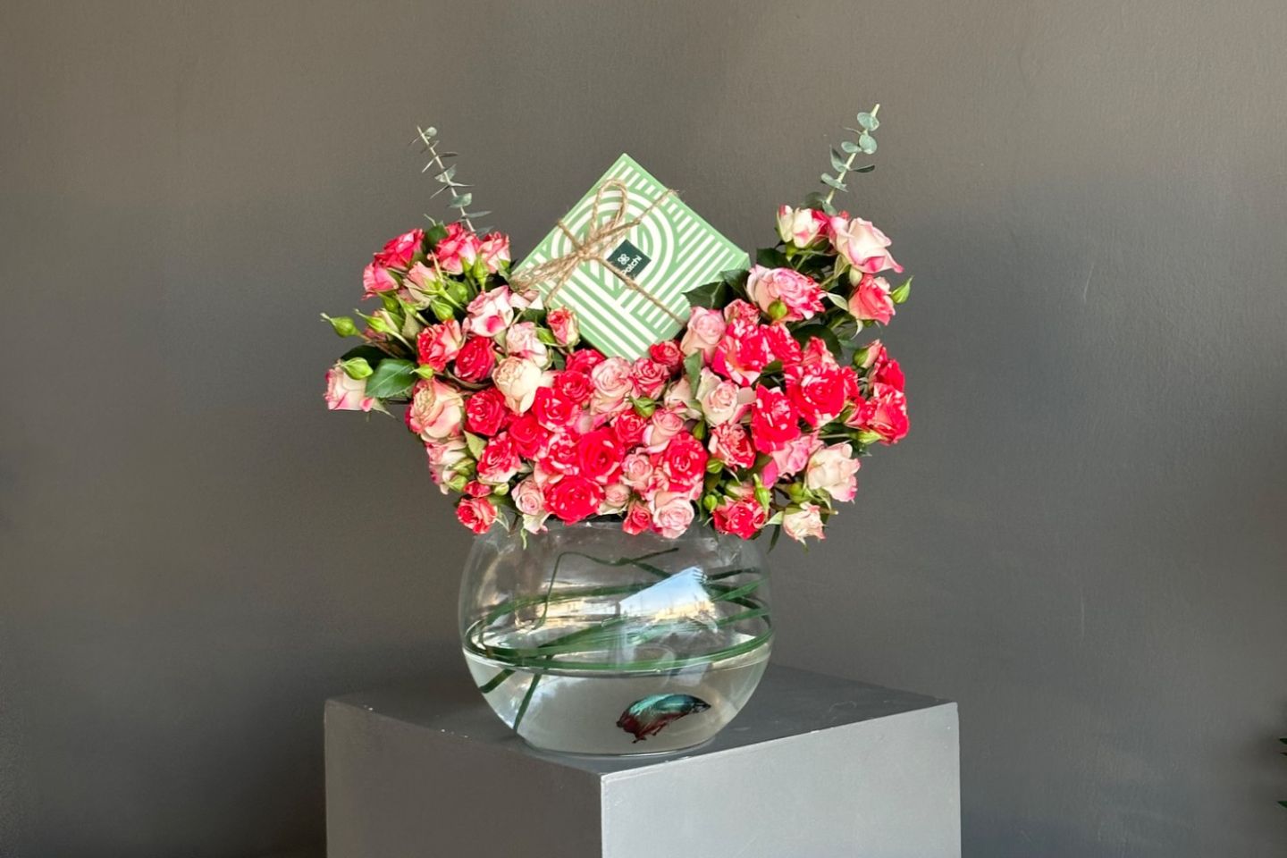 Samak And Flower 1