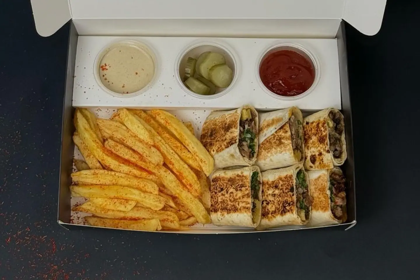 بوكس عربي صغير لحم