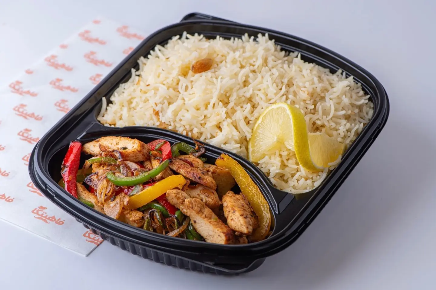 فاهيتا مع رز ابيض