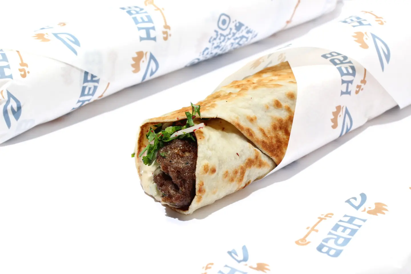 ساندوتش كباب اللحم