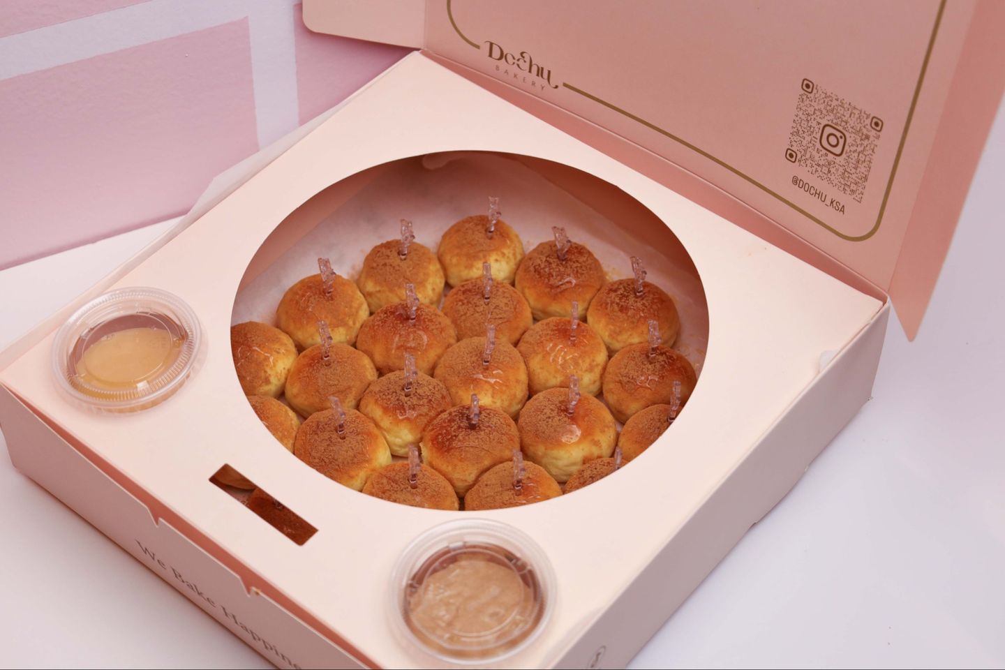 Ckallia Cinnabon Balls With Cinnamon And Condensed Milk