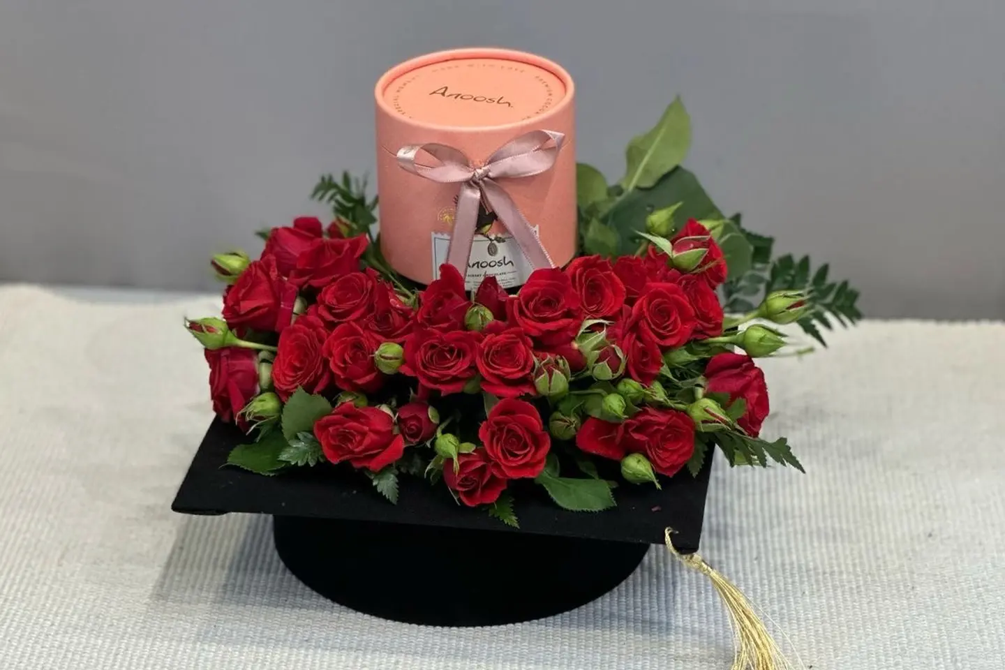 أنوش التخرج