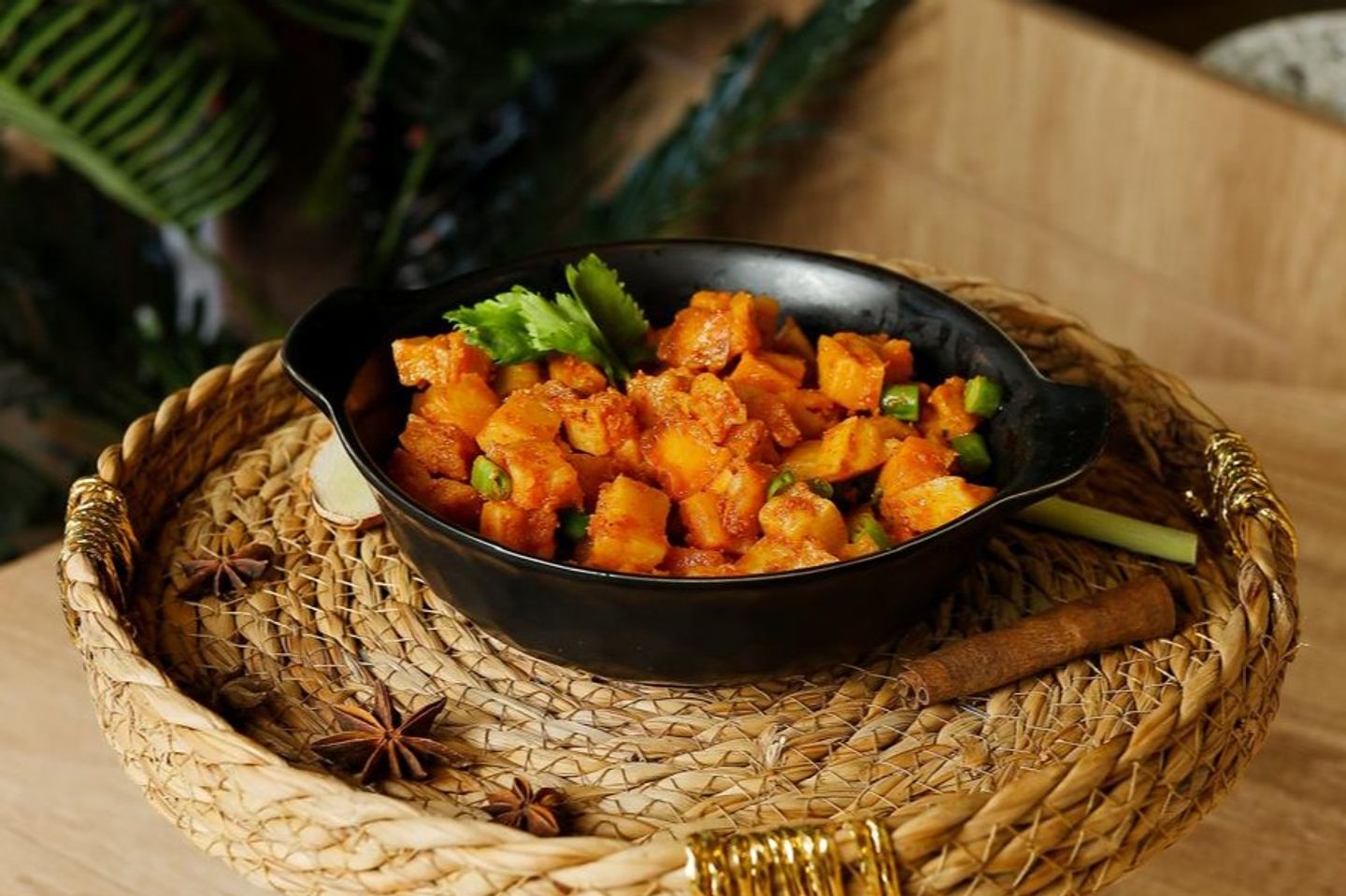 بطاطس مع الصوص الحلو