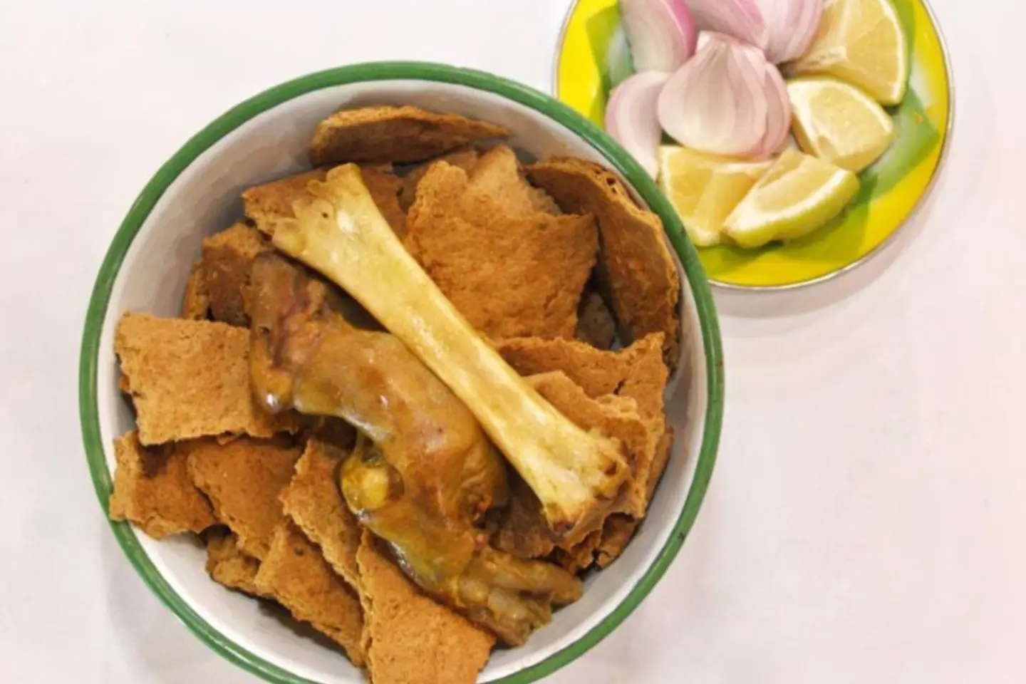 Plate Of Bread Without Trotterss