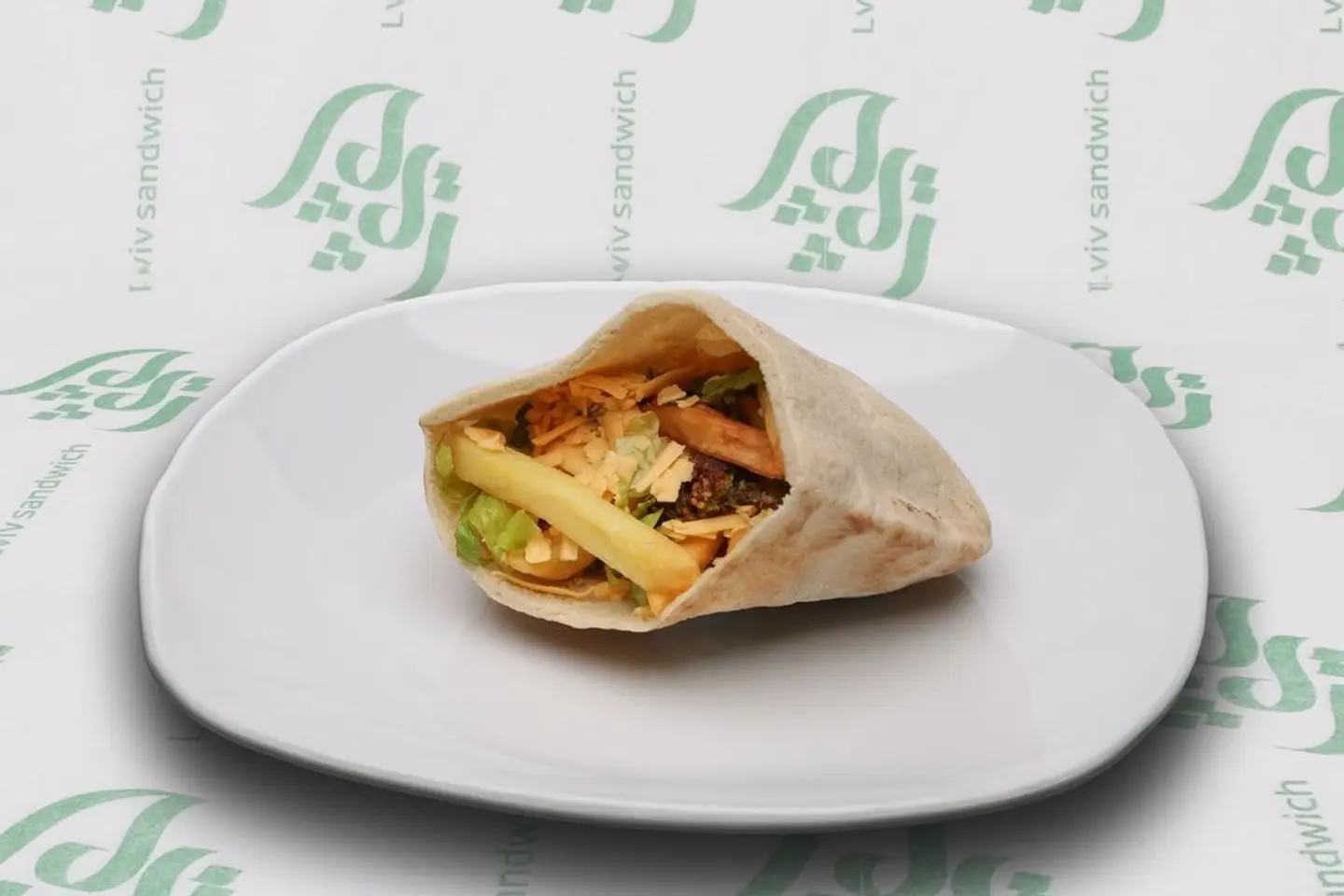 ساندوتش بيض مقلي مشكل