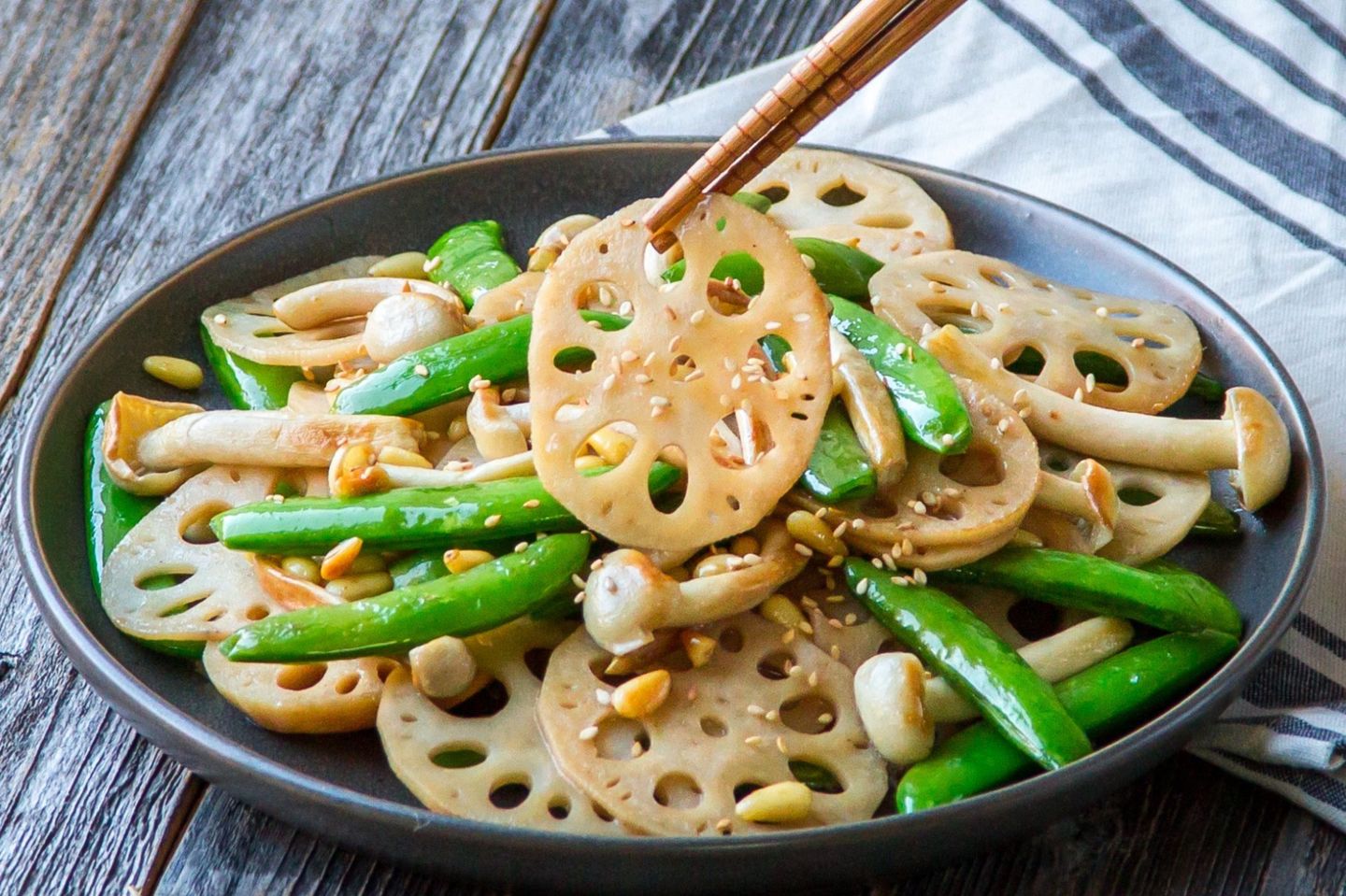 Lotus Roots With Vegetables
