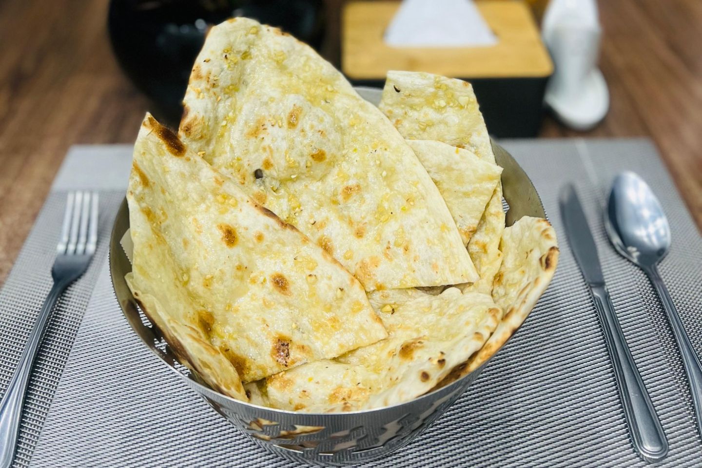 خبز نان (الثوم)