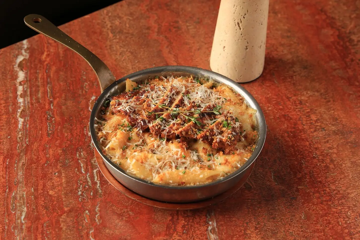 بيني باستا الفريدو مخبوزة