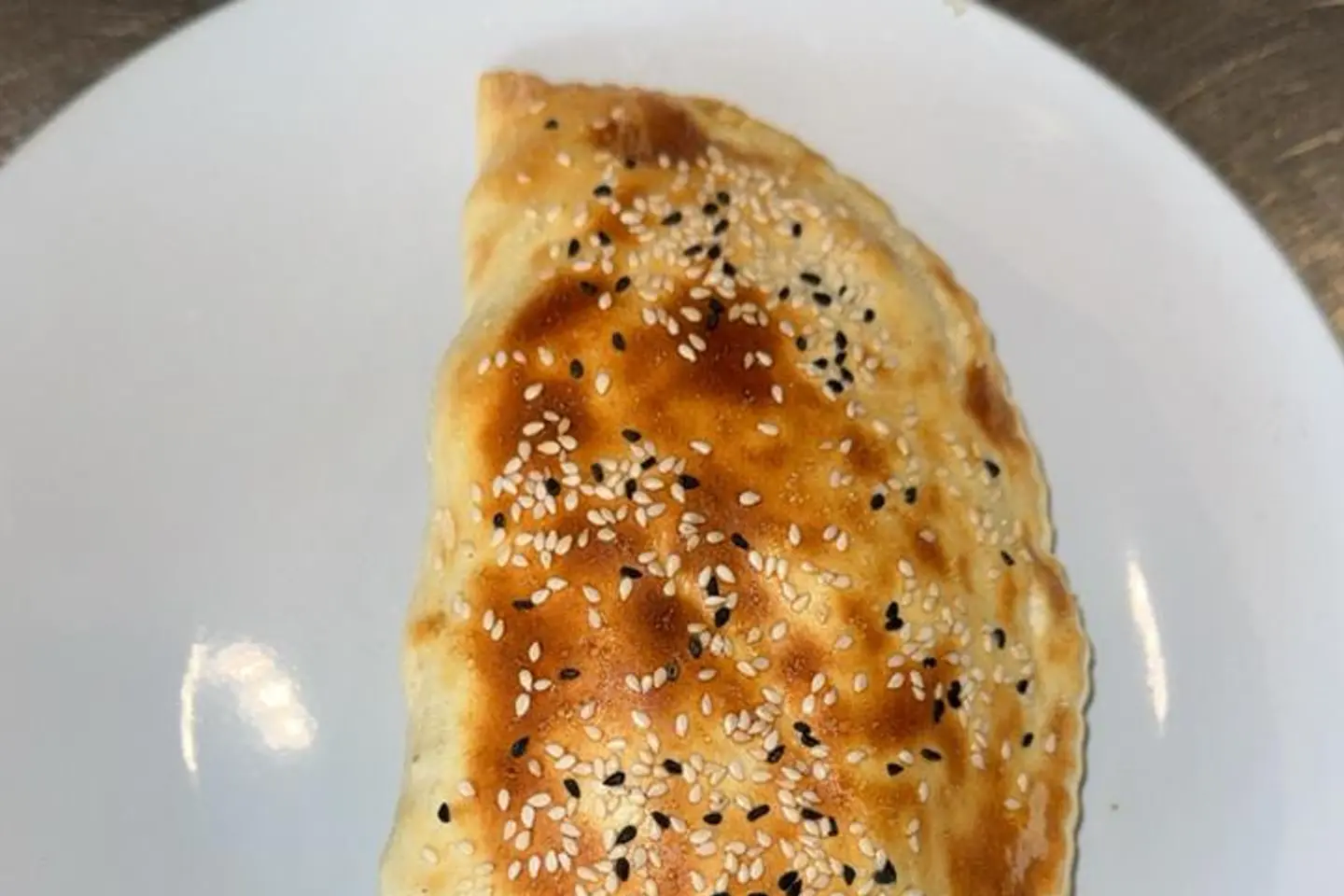 فطيرة حلومي بيستو