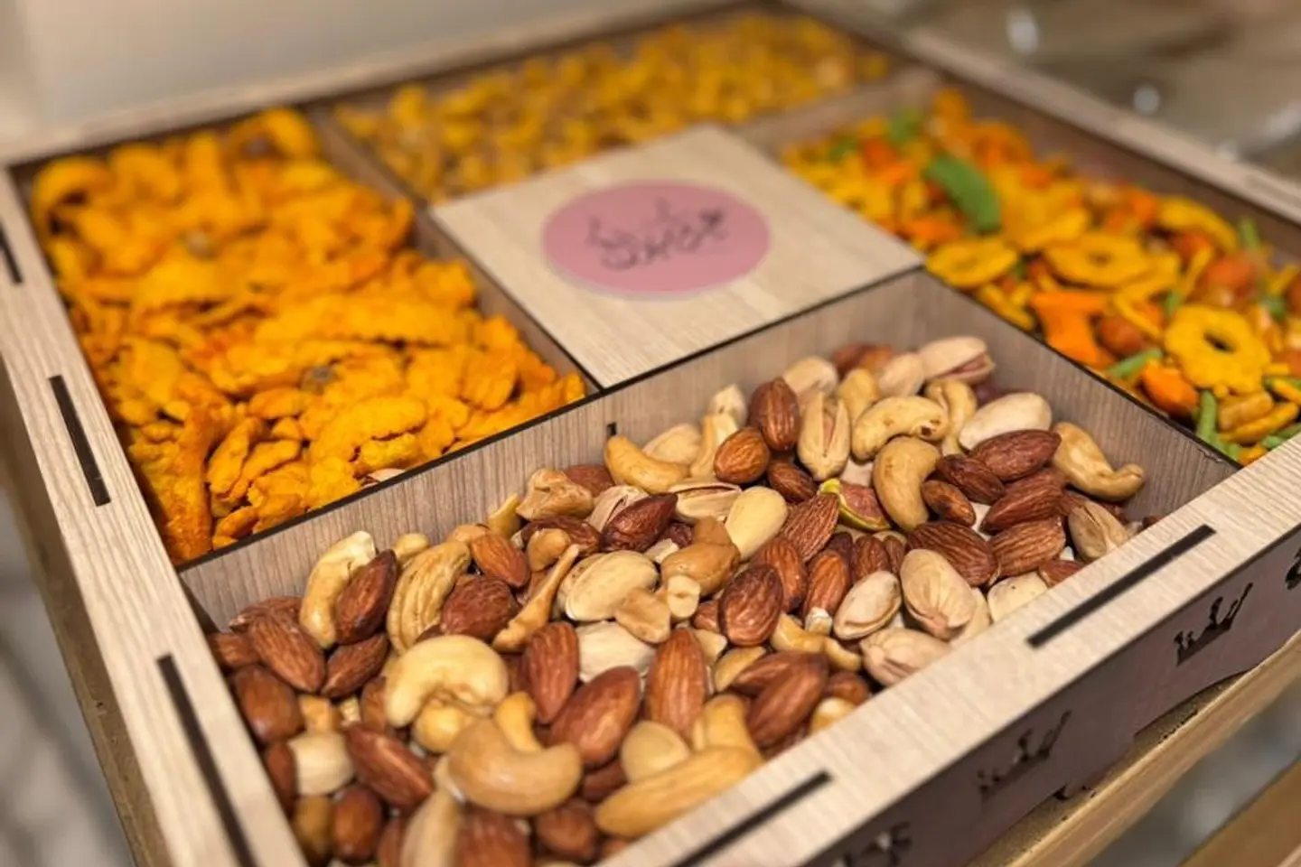 Nuts Box
