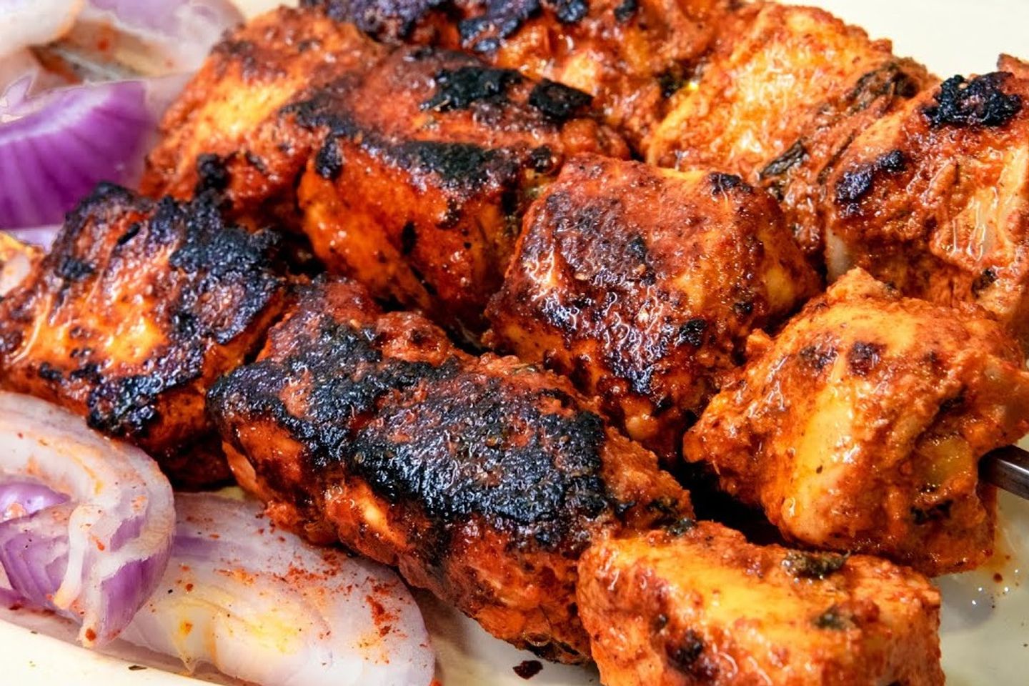 السمك المقطع