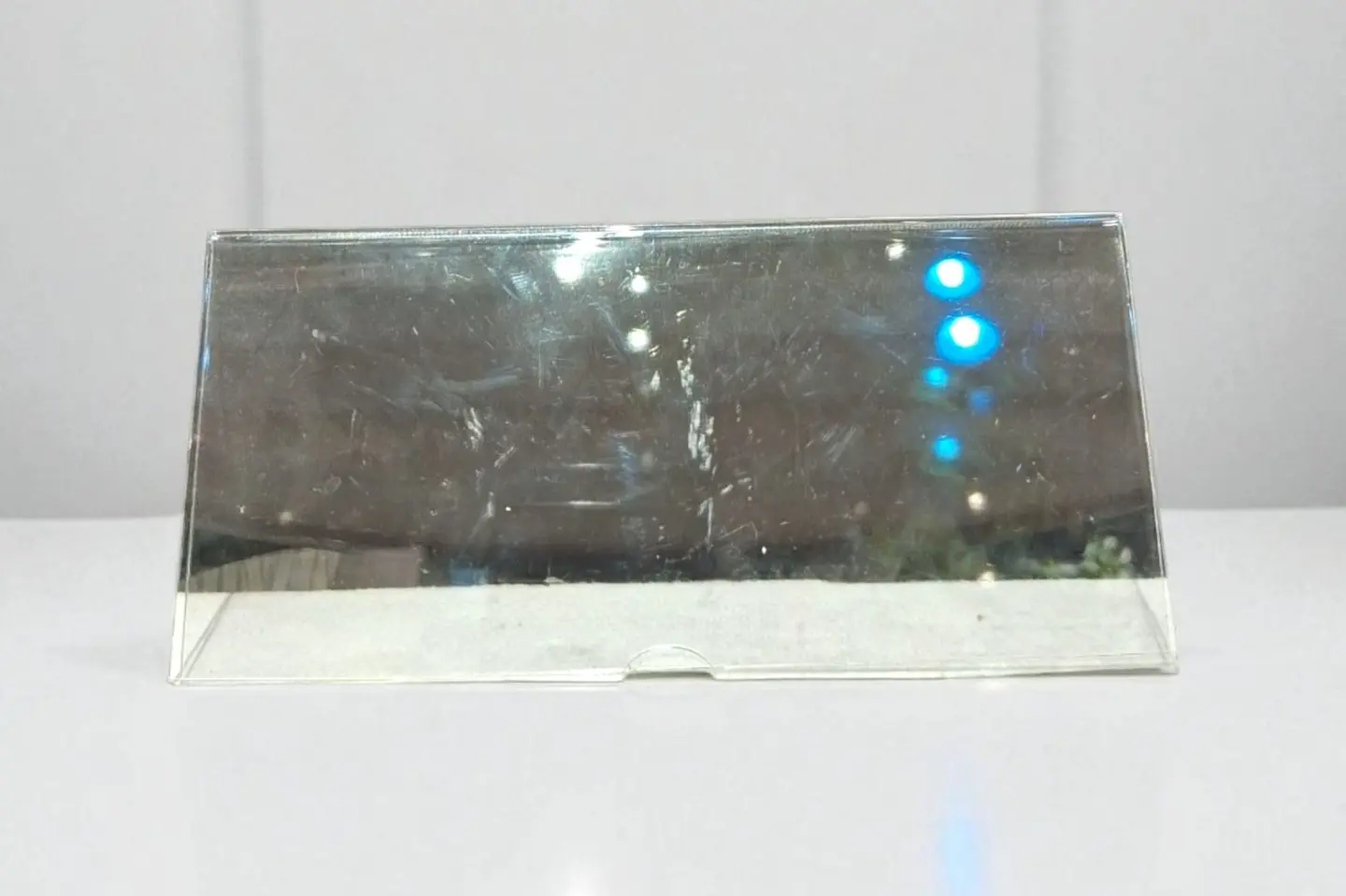 اكريلك فلوس شفاف