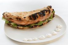 ساندويتش تركى مدخن