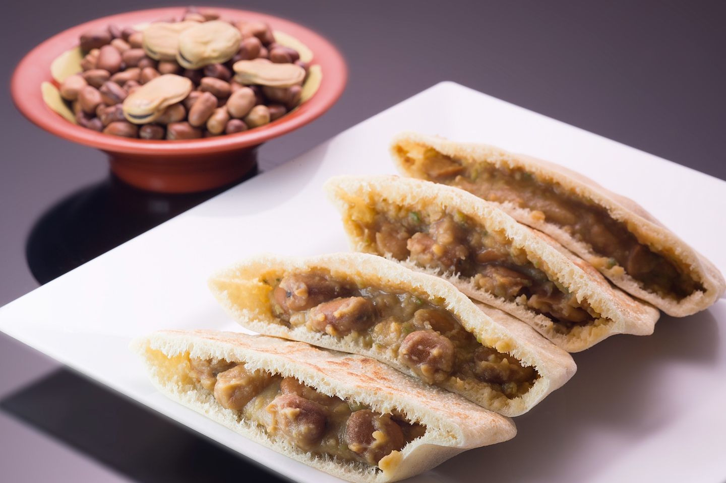 نص ساندوتش فول  عربي