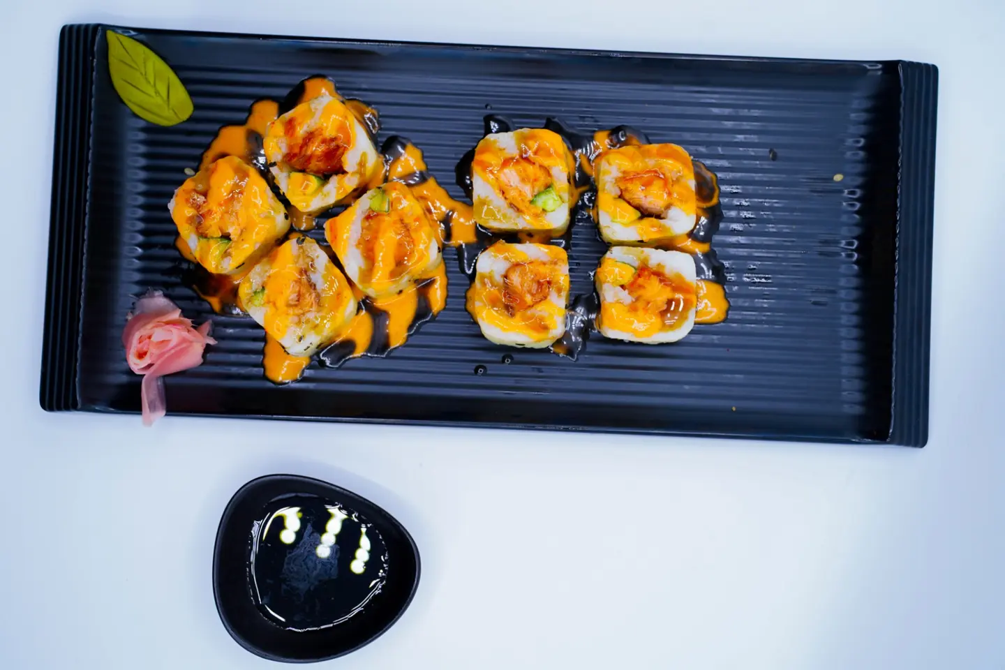 سوشي سلمون ترياكي