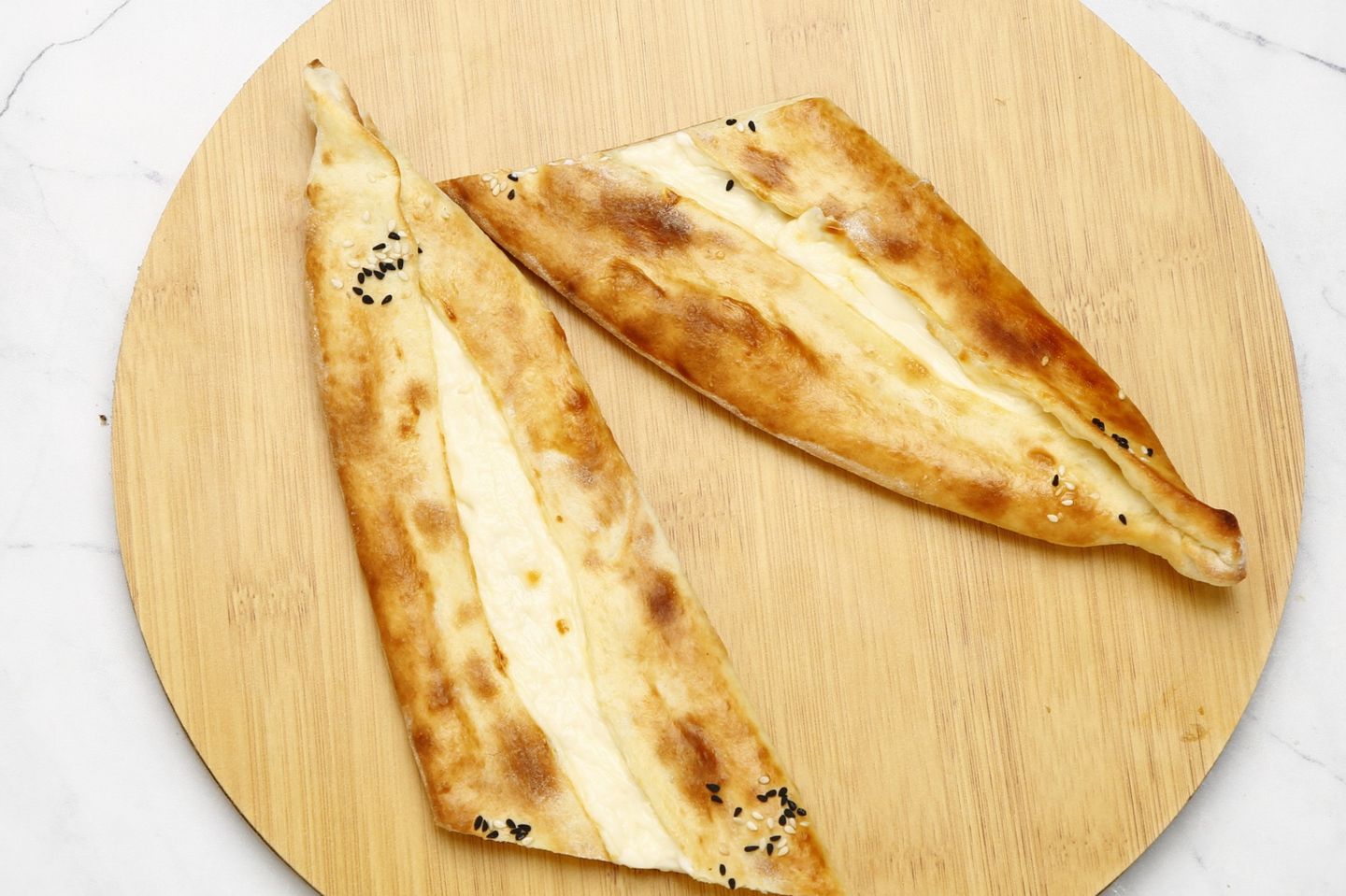 فطيرة لبنة فلافل
