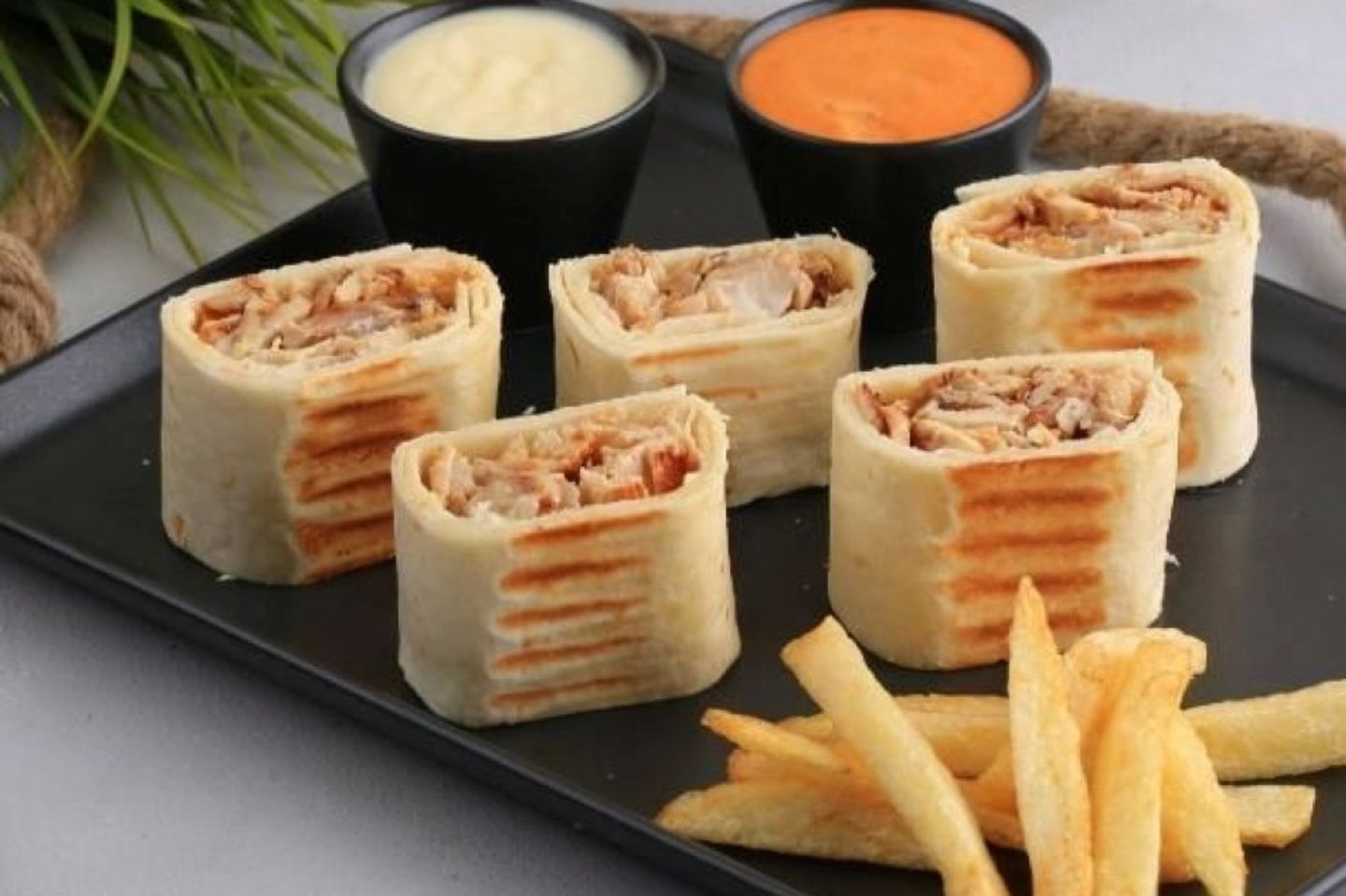 شاورما عربي وسط