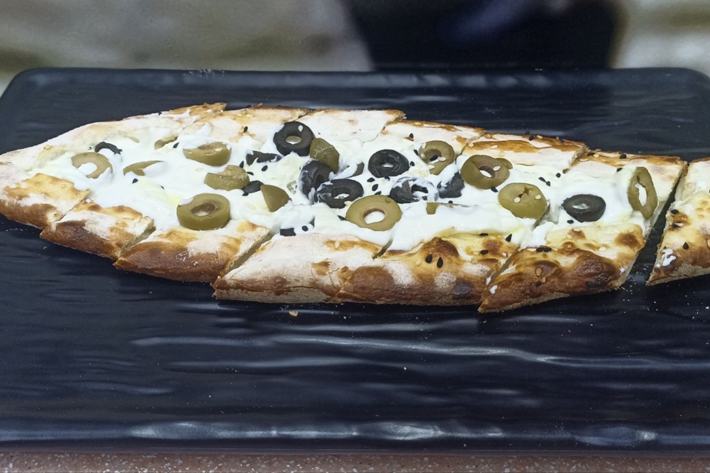 Labne Olive