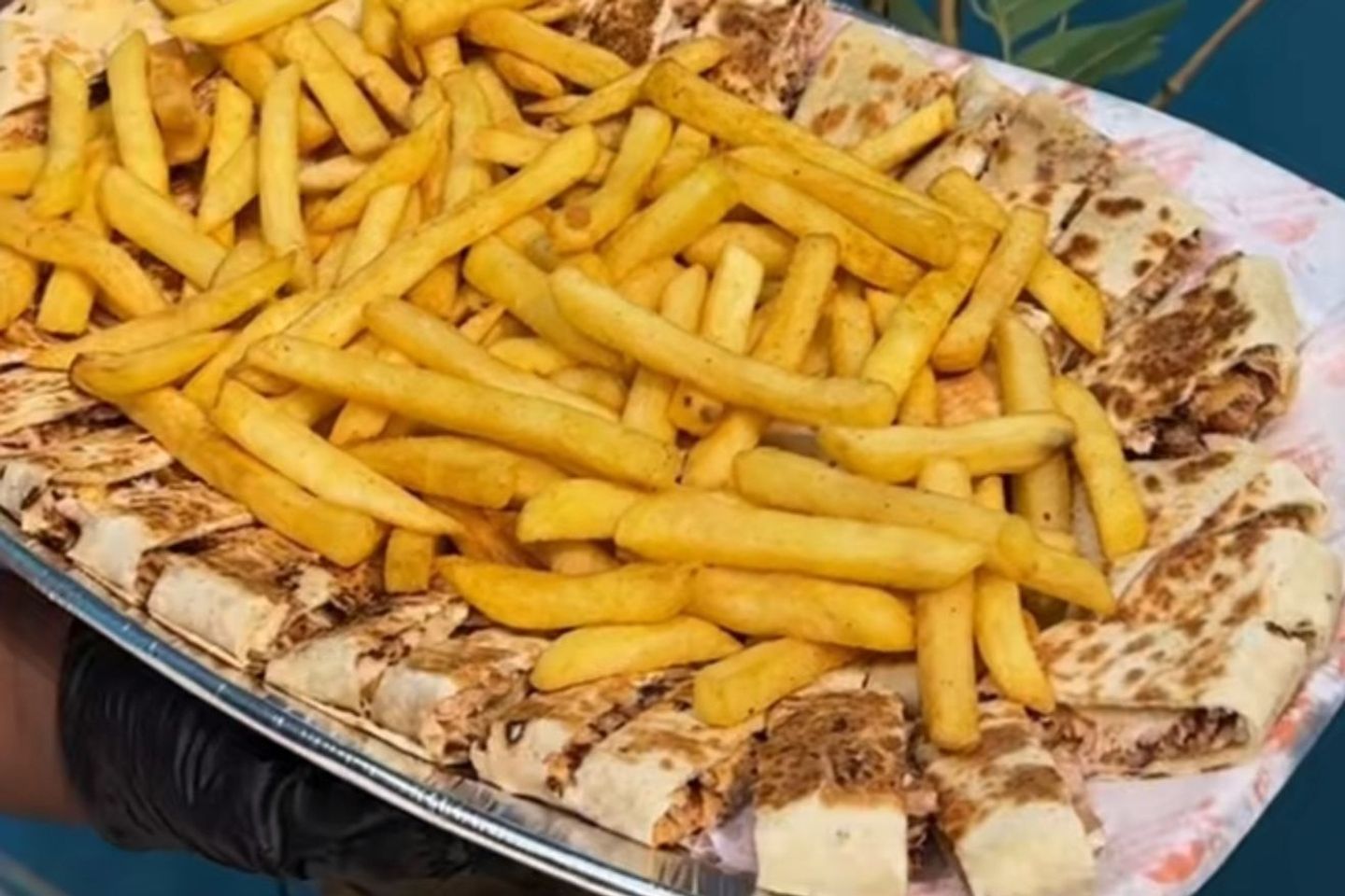 شاورما عربي عائلي