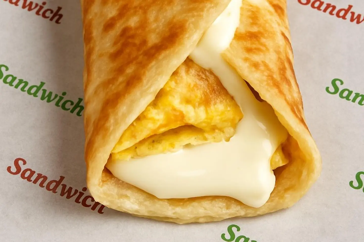 بيض وجبن سائل