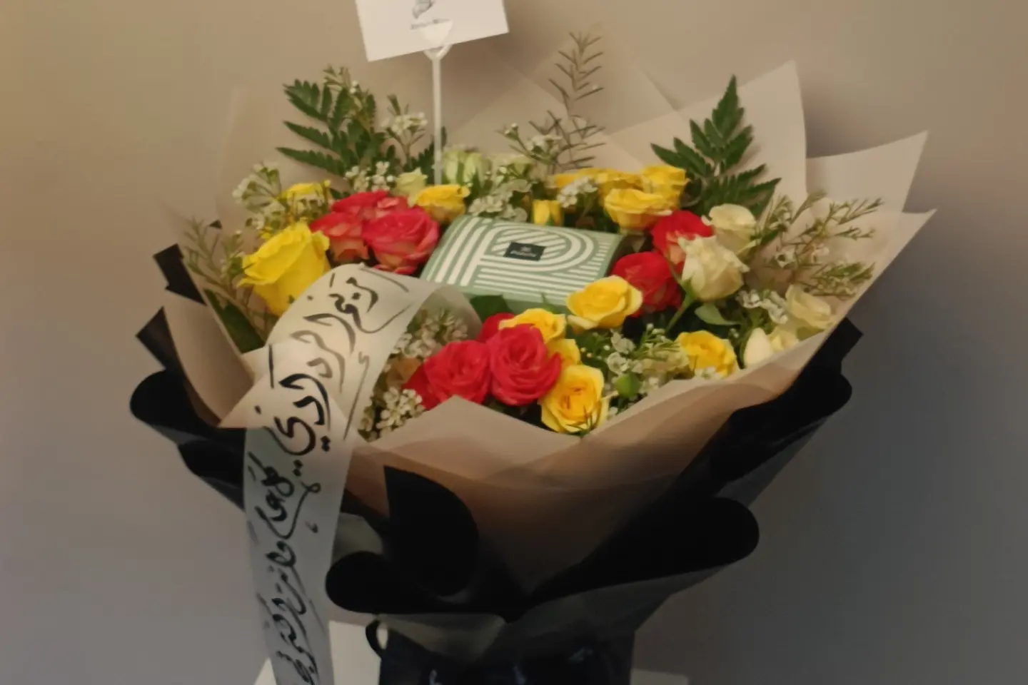 Mix Flowers With Chocolat