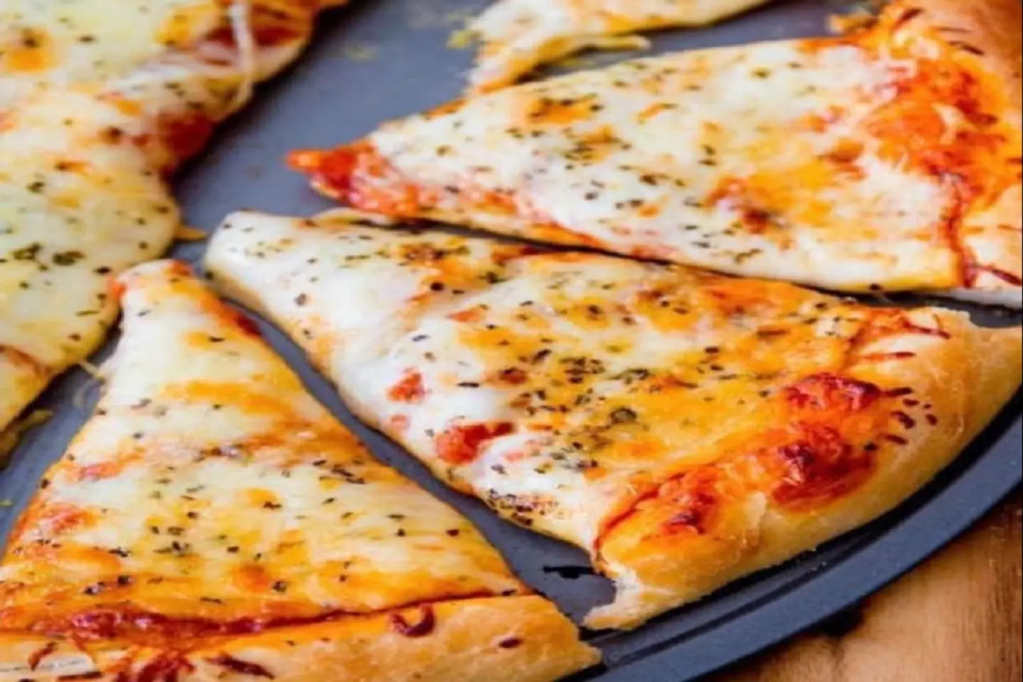 Mixed Cheese Pizza