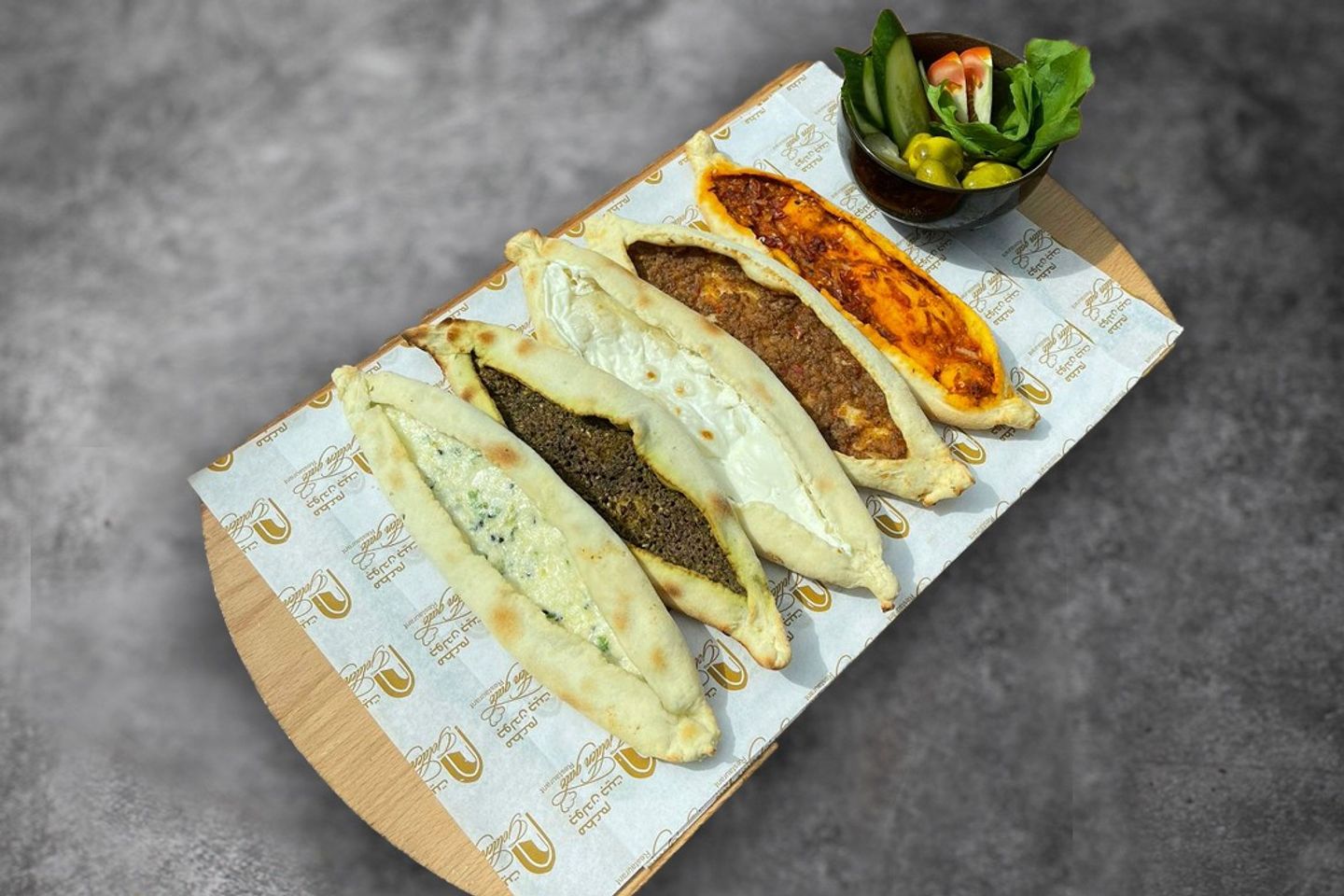 Mix Fatayer 5 Pcs