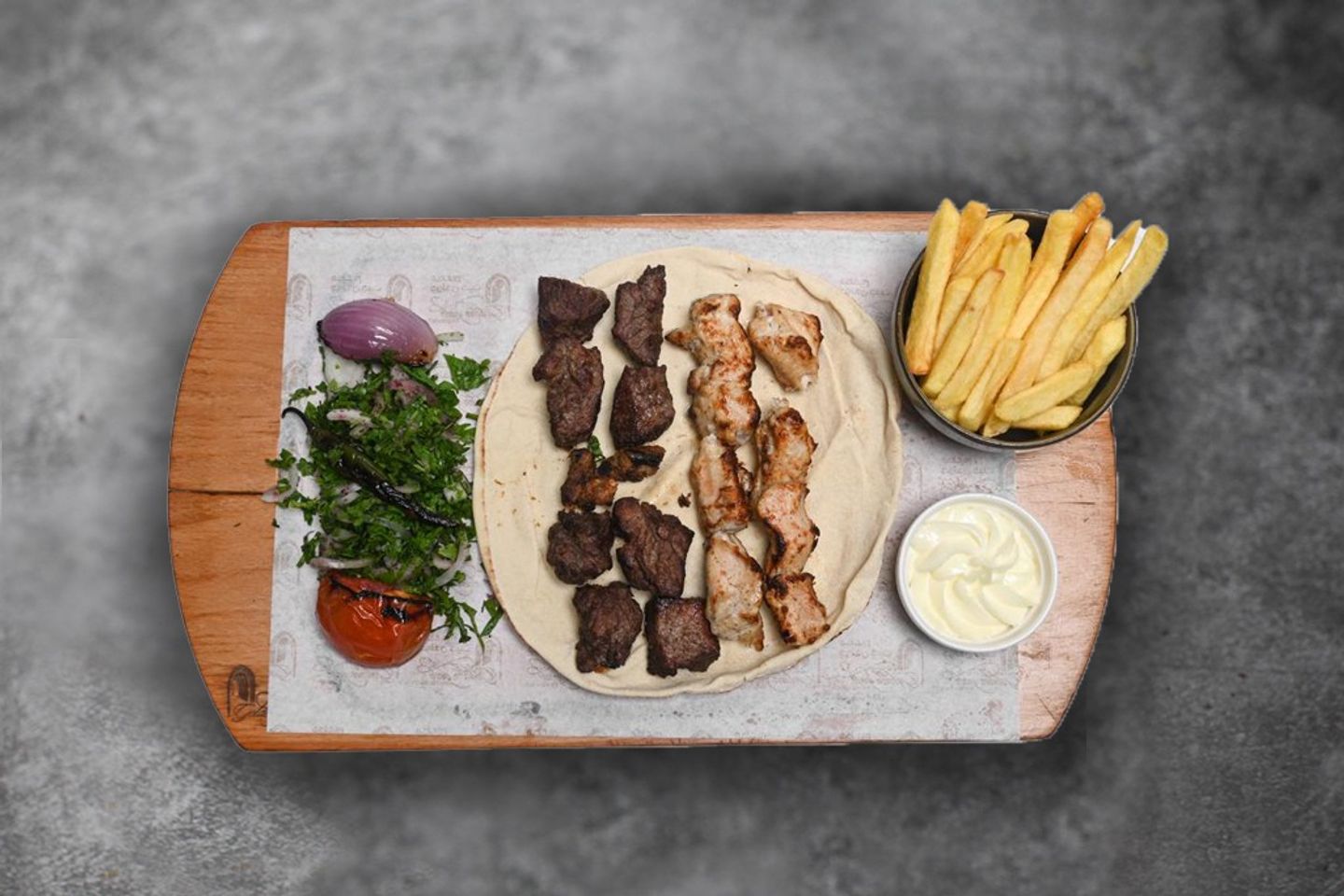 Mix Chunks And Shish Taouk