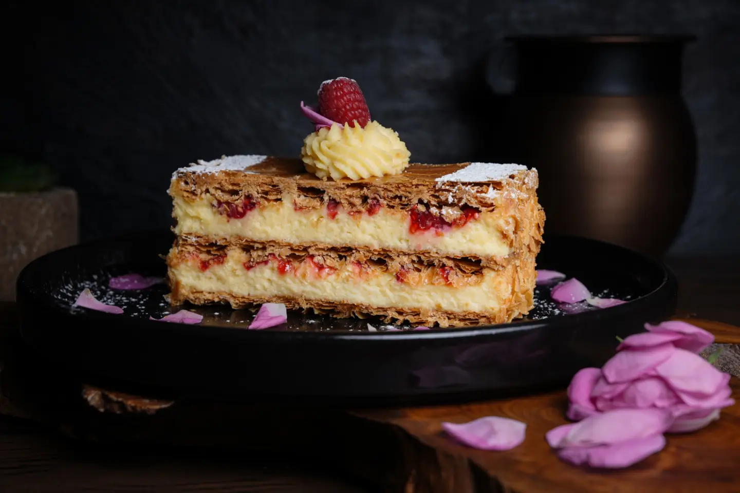 مالفيه الورد المديني والتوت الأحمر