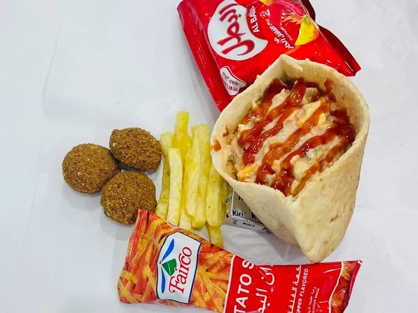 ساندوتش مشكل الديرة كبير