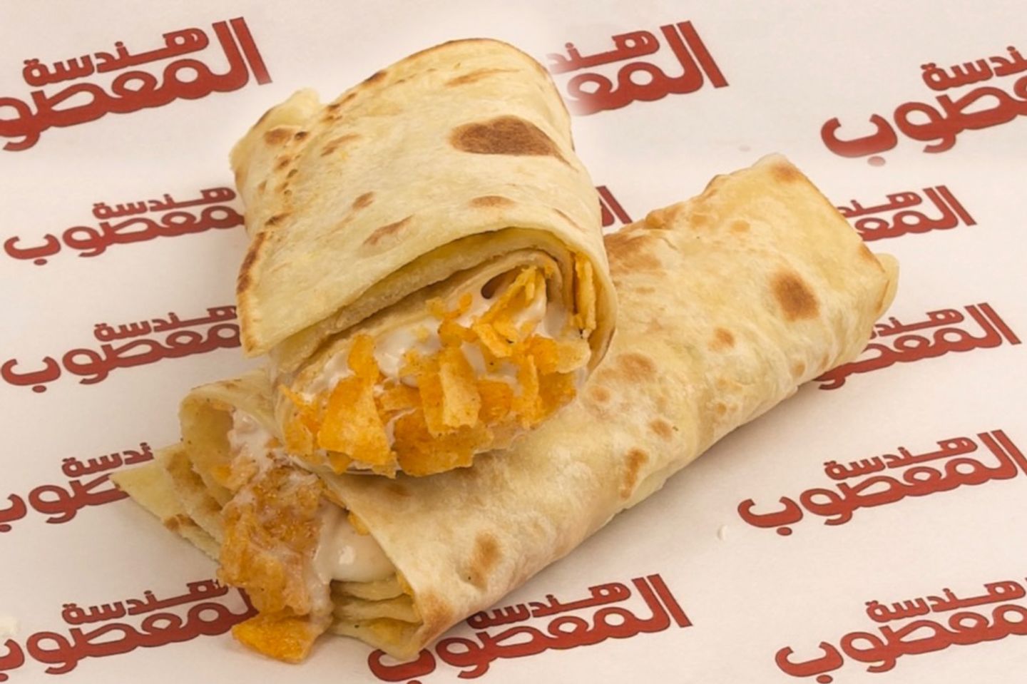 جباتي جبنة مع تشبس عمان