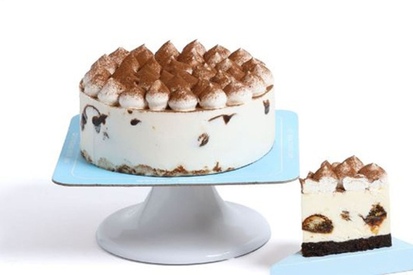 Large Tiramisu Cake