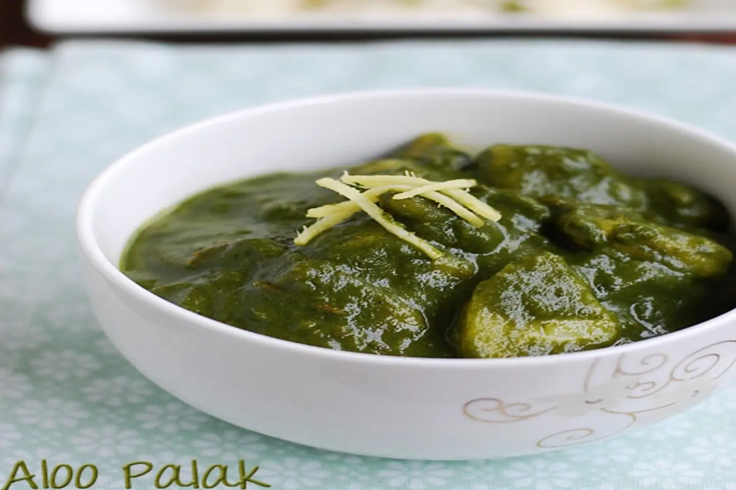 البطاطس سبانخ