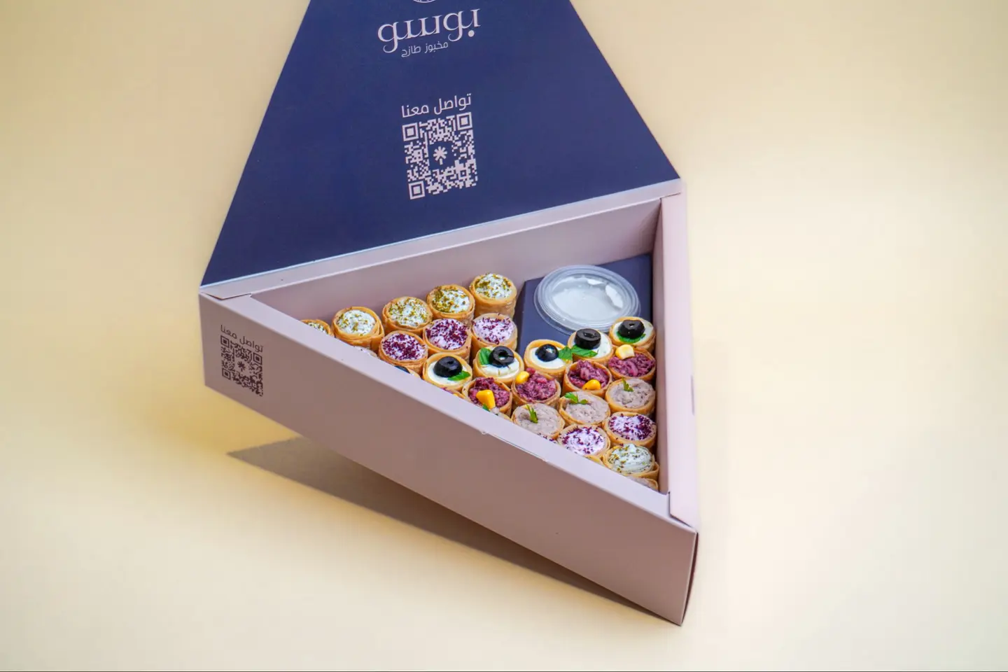 بوكس فطائر رول