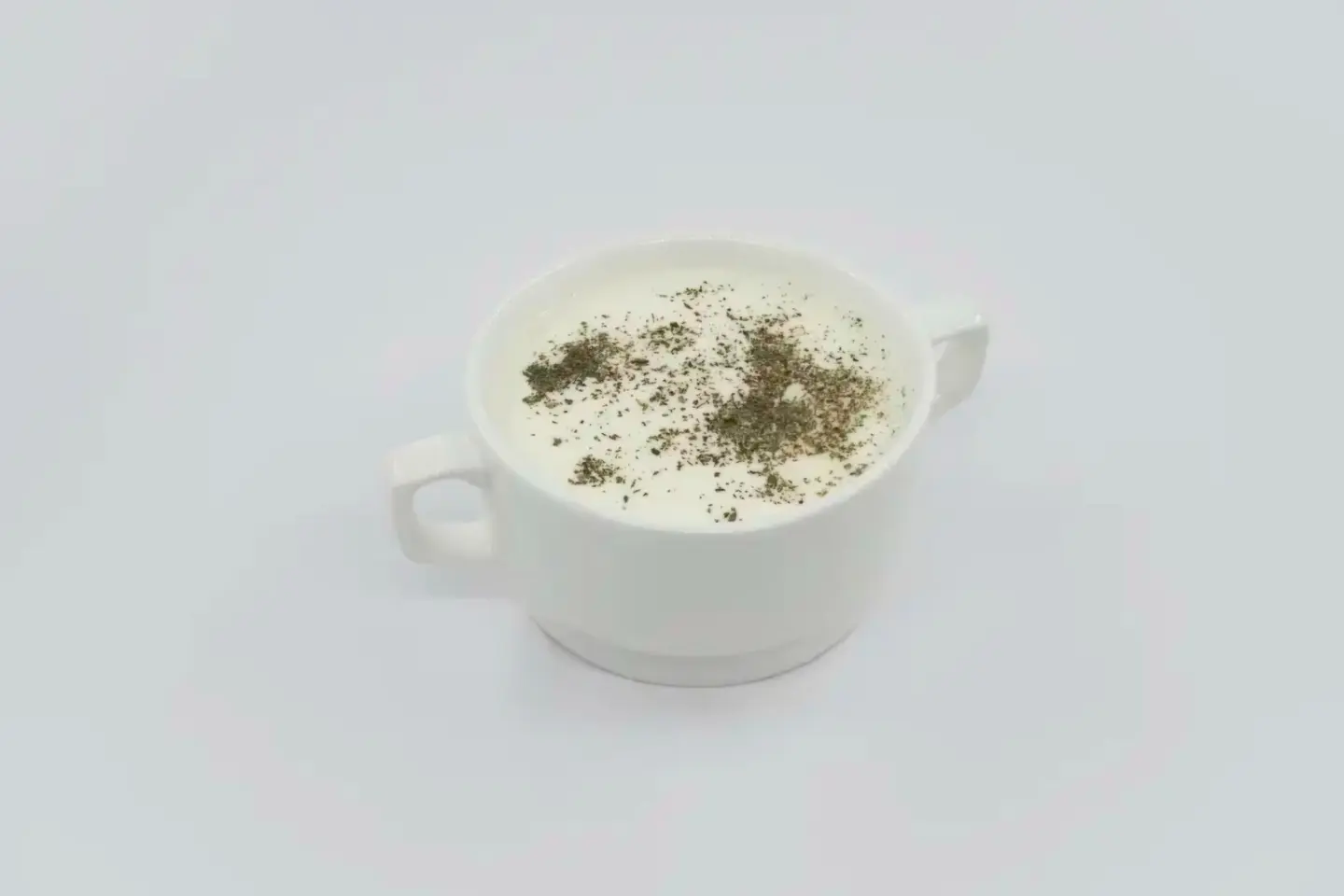سلطة خيار باللبن