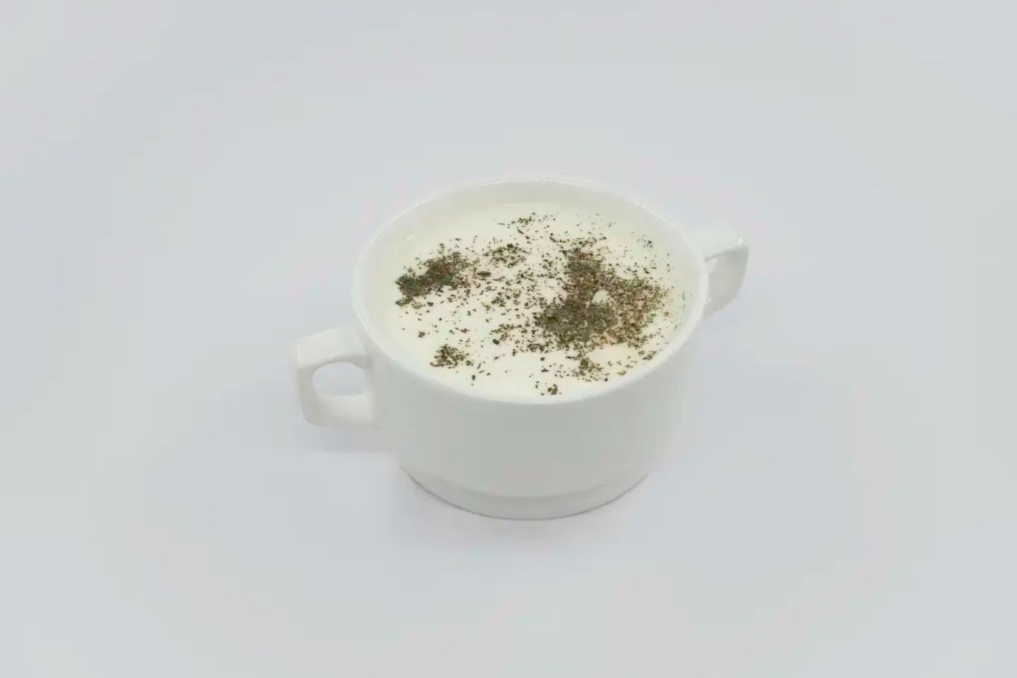 سلطة خيار باللبن