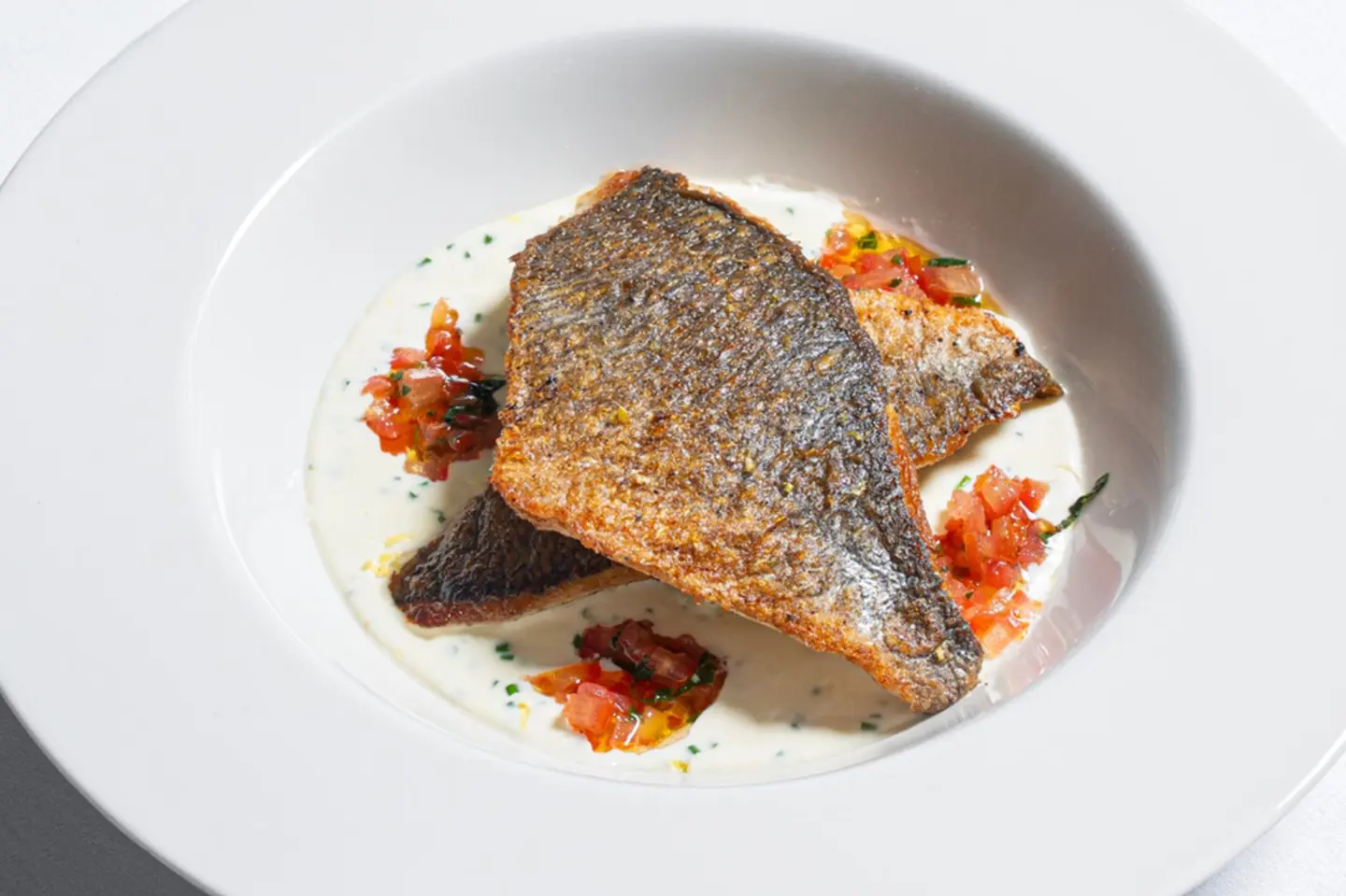 Filetti Di Orata Con Salsa Cremosa