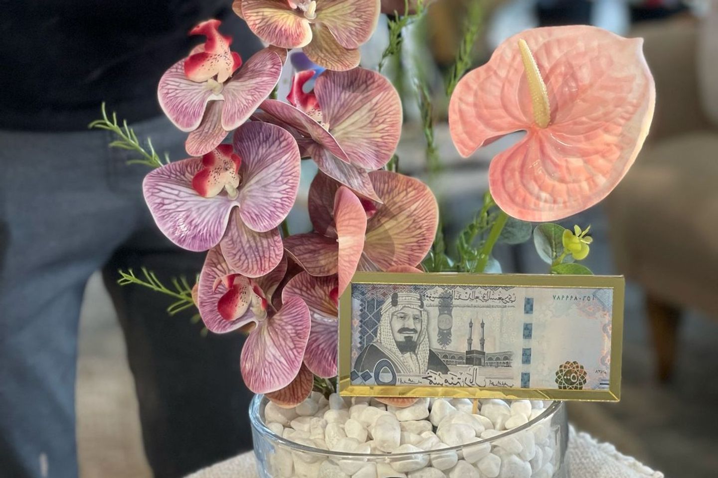 فازة بورد وردي صناعي