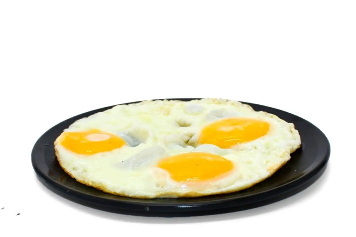 بيض عيون