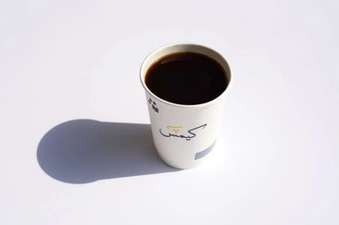 قهوة اليوم حار كبير