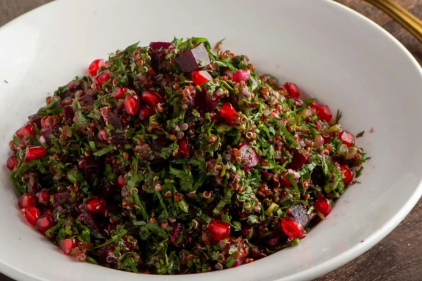 Quinoa And Pomegranate Salad