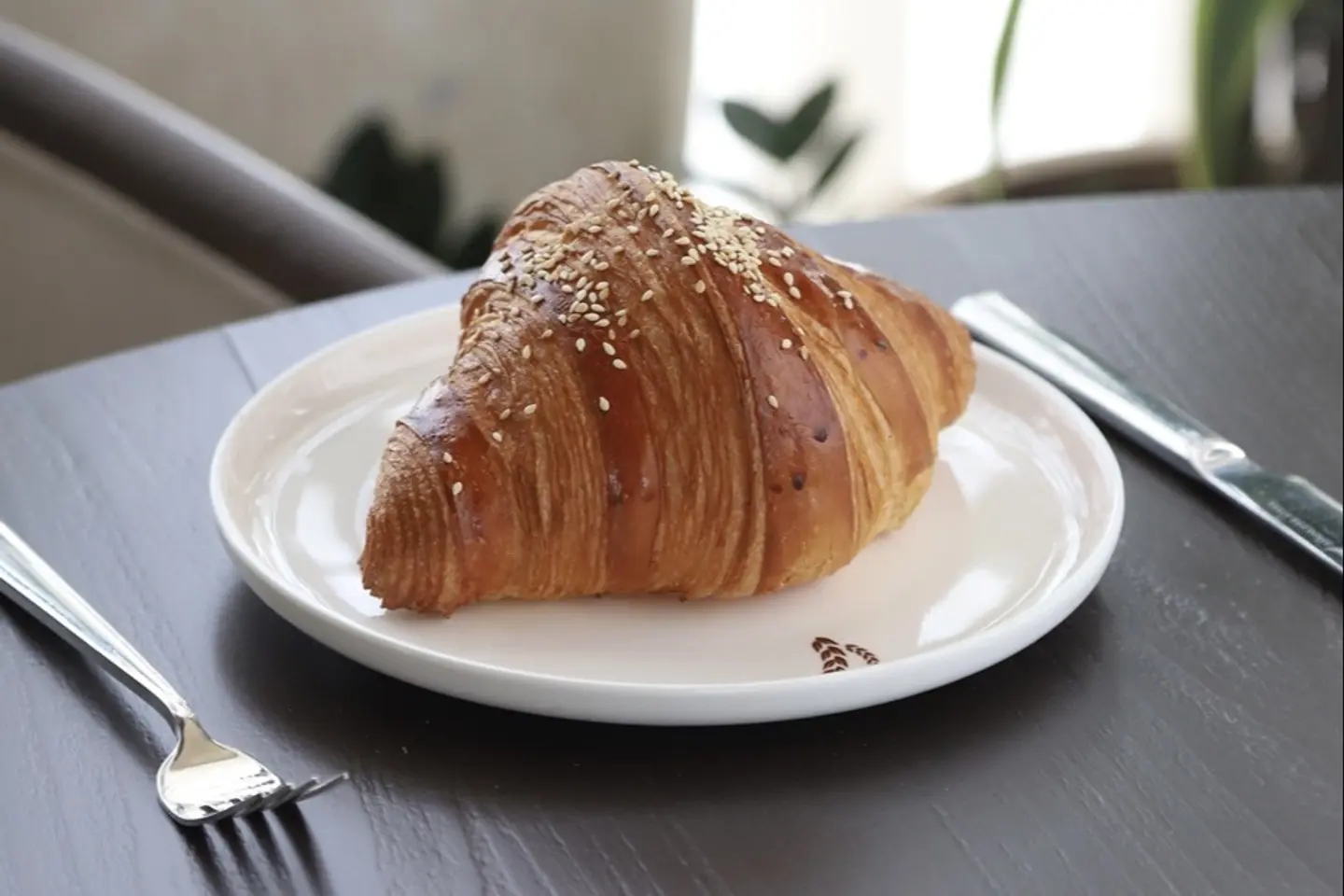 Sesame Cheese Croissant