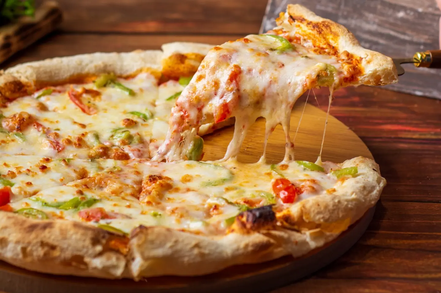 بيتزا الجبن المدخن