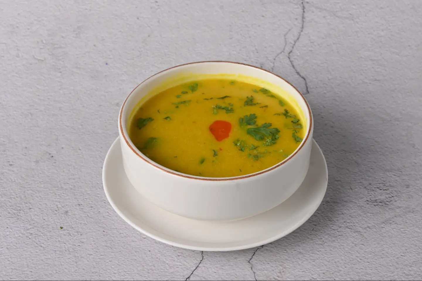 شوربة العدس بالزعفران