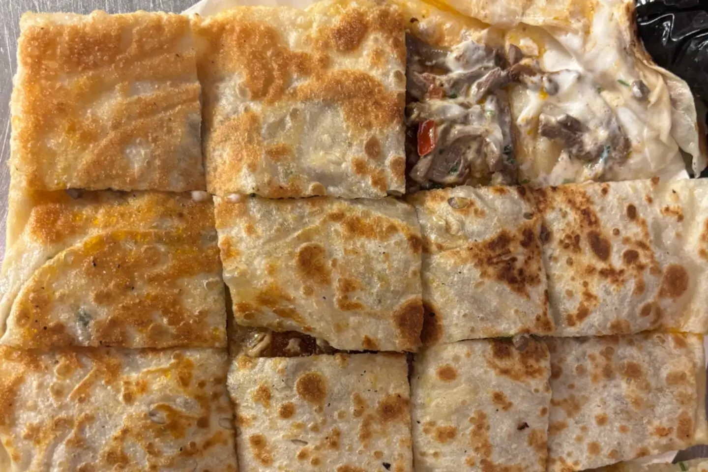 مطبق كبده بالجبن السائل