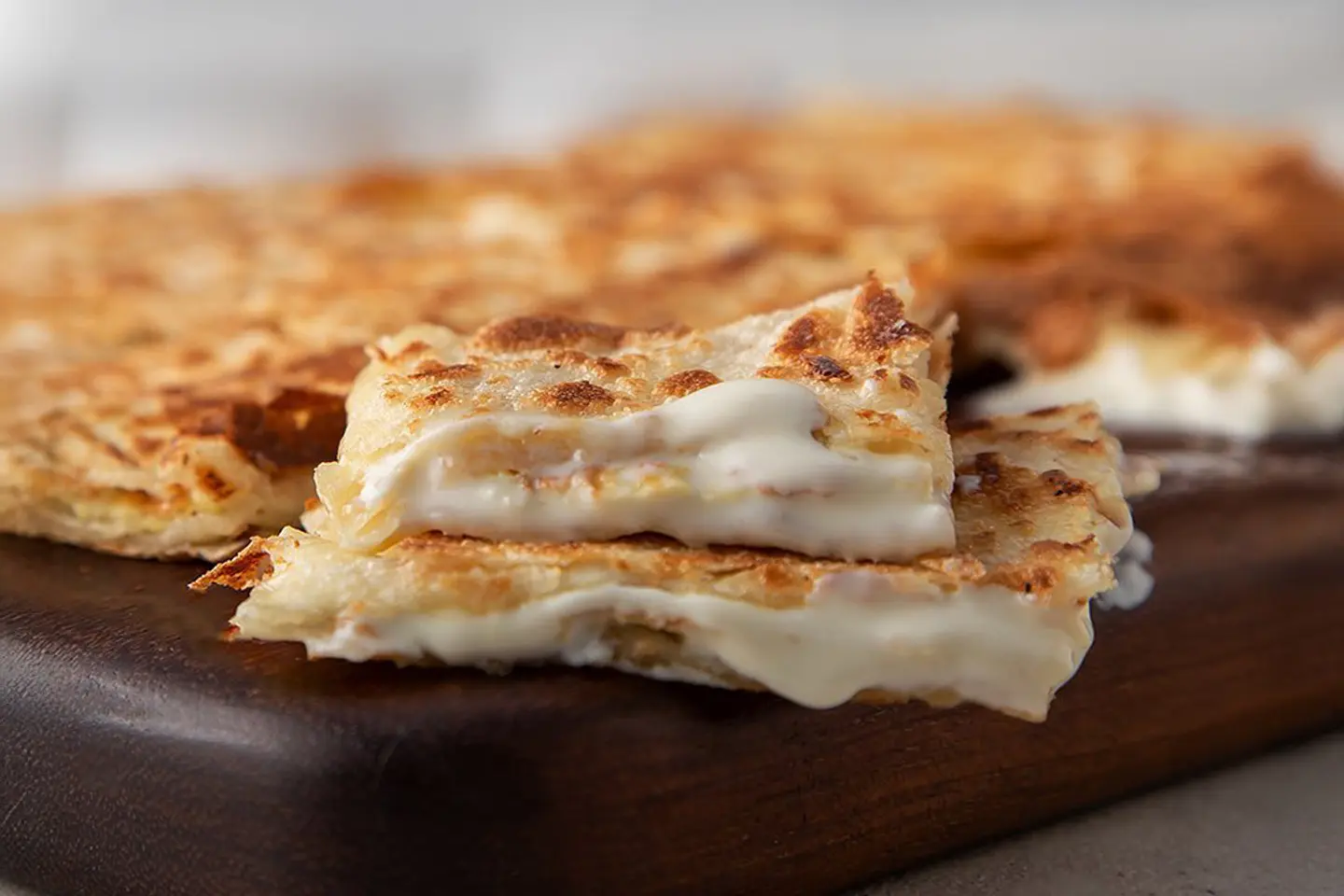 Mutabbak With Cream Cheese