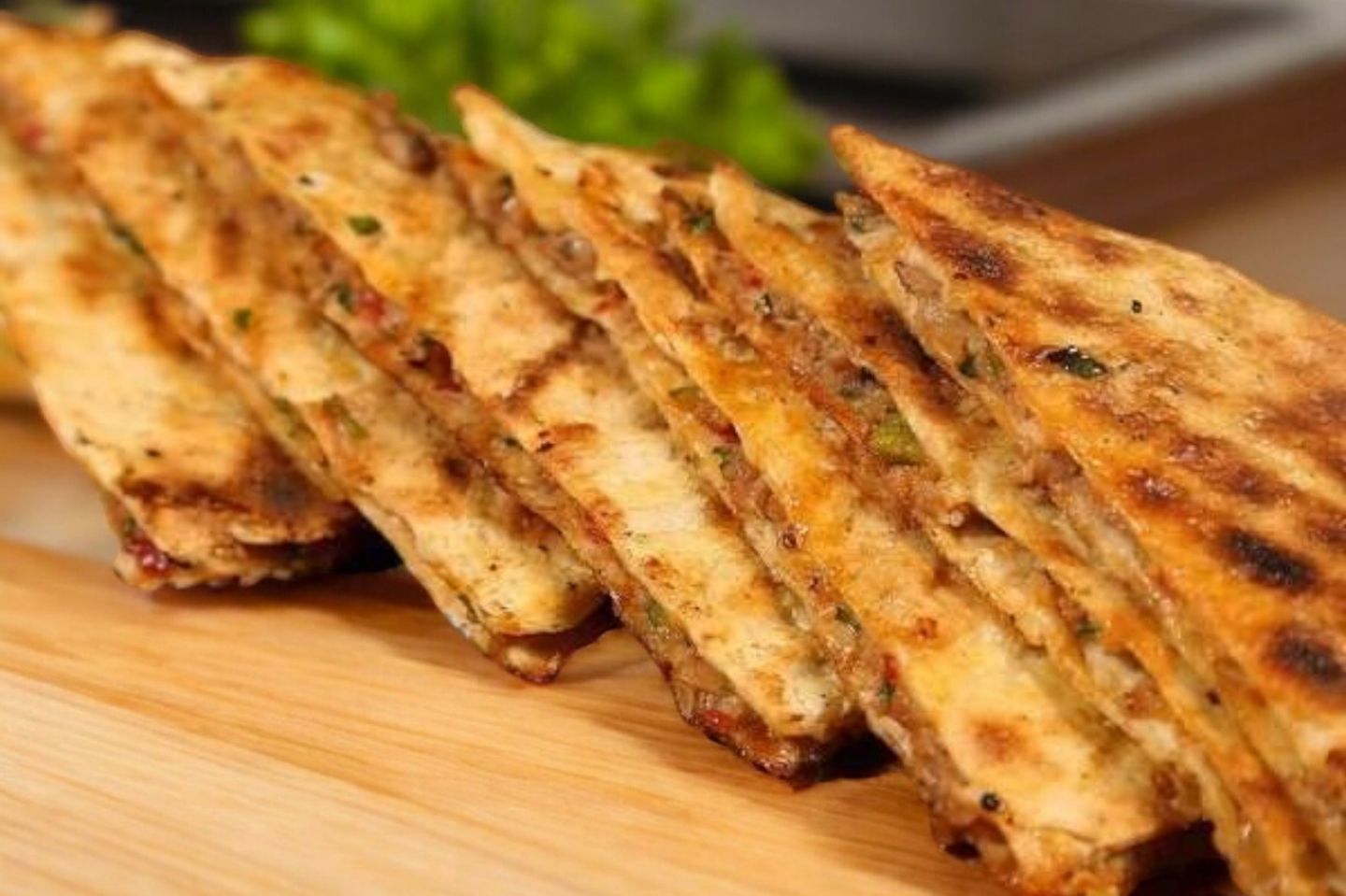 عرايس لحم